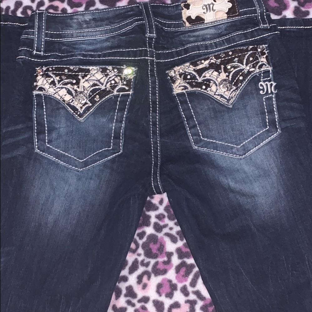 Size 25 Miss Me jeans, like new condition